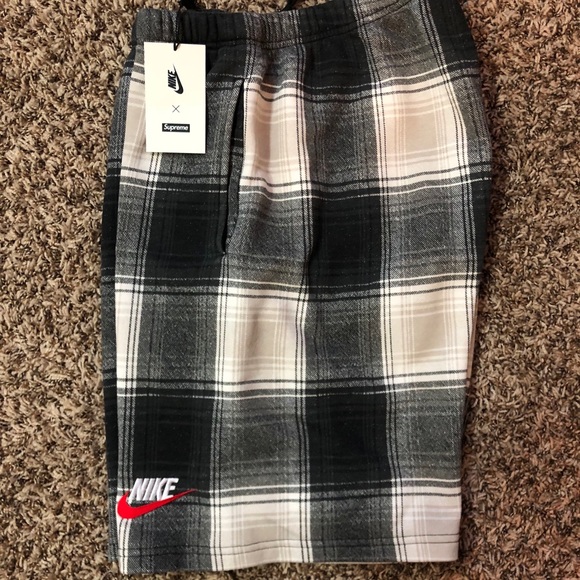 supreme x nike shorts supreme x nike shorts
